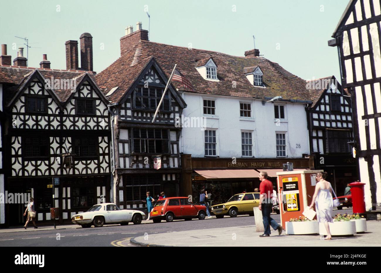 Freeman hardy willis hires stock photography and images Alamy