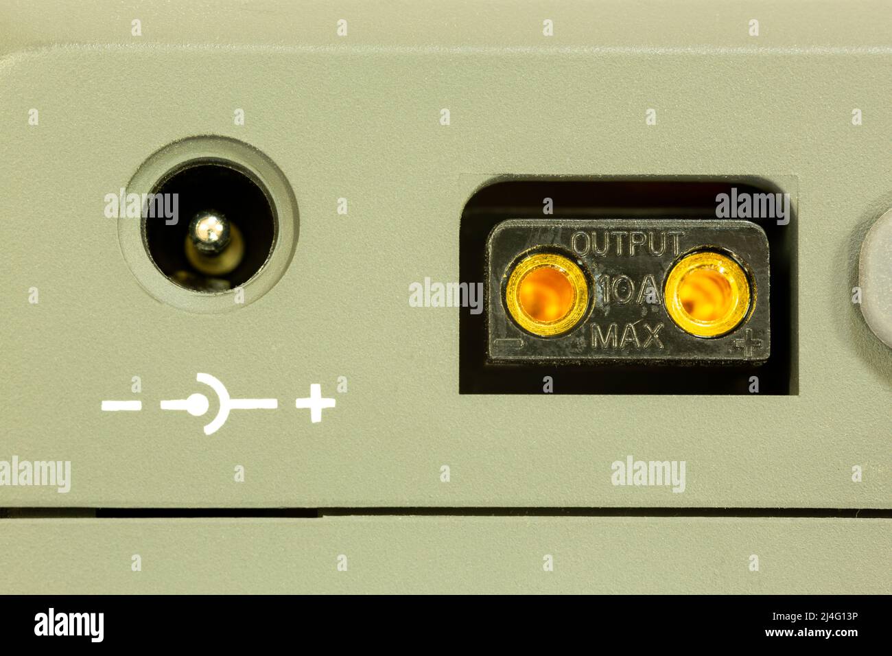 External power output sockets on the camera battery. Negative positive