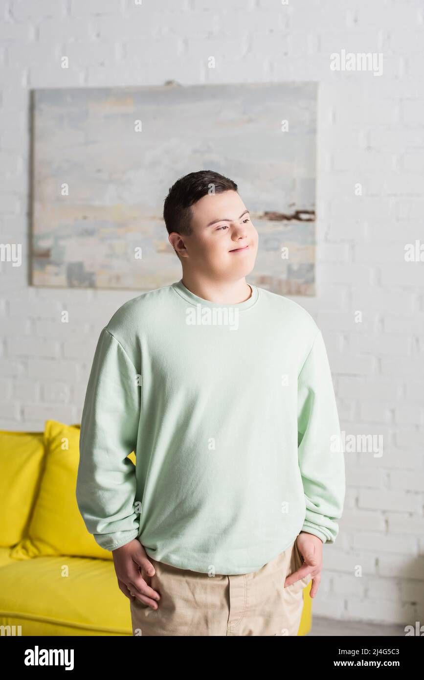 Positive teenager hi-res stock photography and images - Alamy
