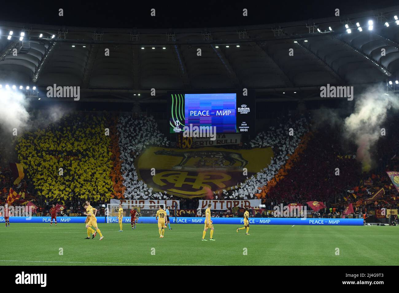 Rome, Italy , 14th April , 2022 Pictured left to right, Roma fans     during football Quarter finals Conference League 2021-2022 match Roma v Bodo Glimt Credit: Massimo Insabato/Alamy Live News Stock Photo