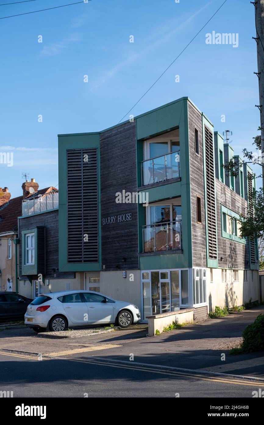 Modern flats. Barry House. Elmleigh Road, Mangotsfield, Bristol (Apr 22