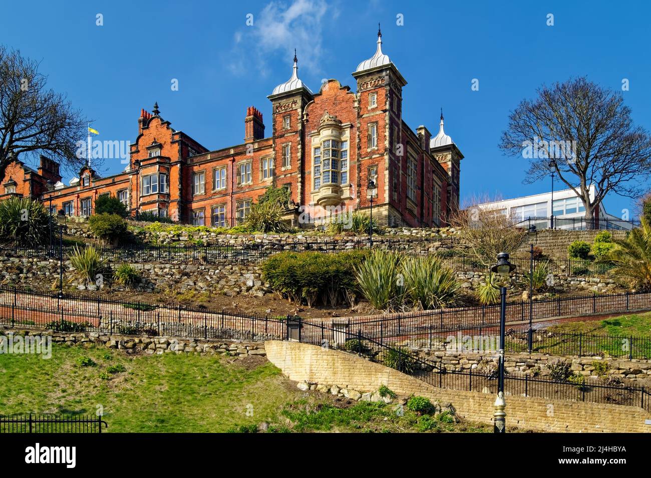 UK, North Yorkshire, Scarborough, Town Hall and St Nicholas Gardens from Foreshore Road. Stock Photo