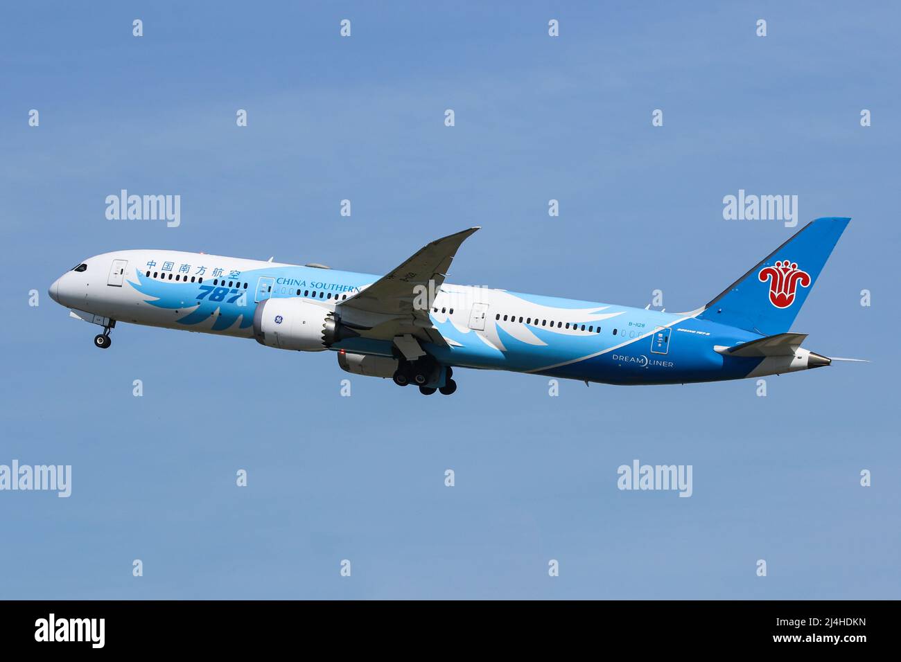 A Boeing 787 operated by China Southern Airlines departs from London Heathrow Airport Stock Photo