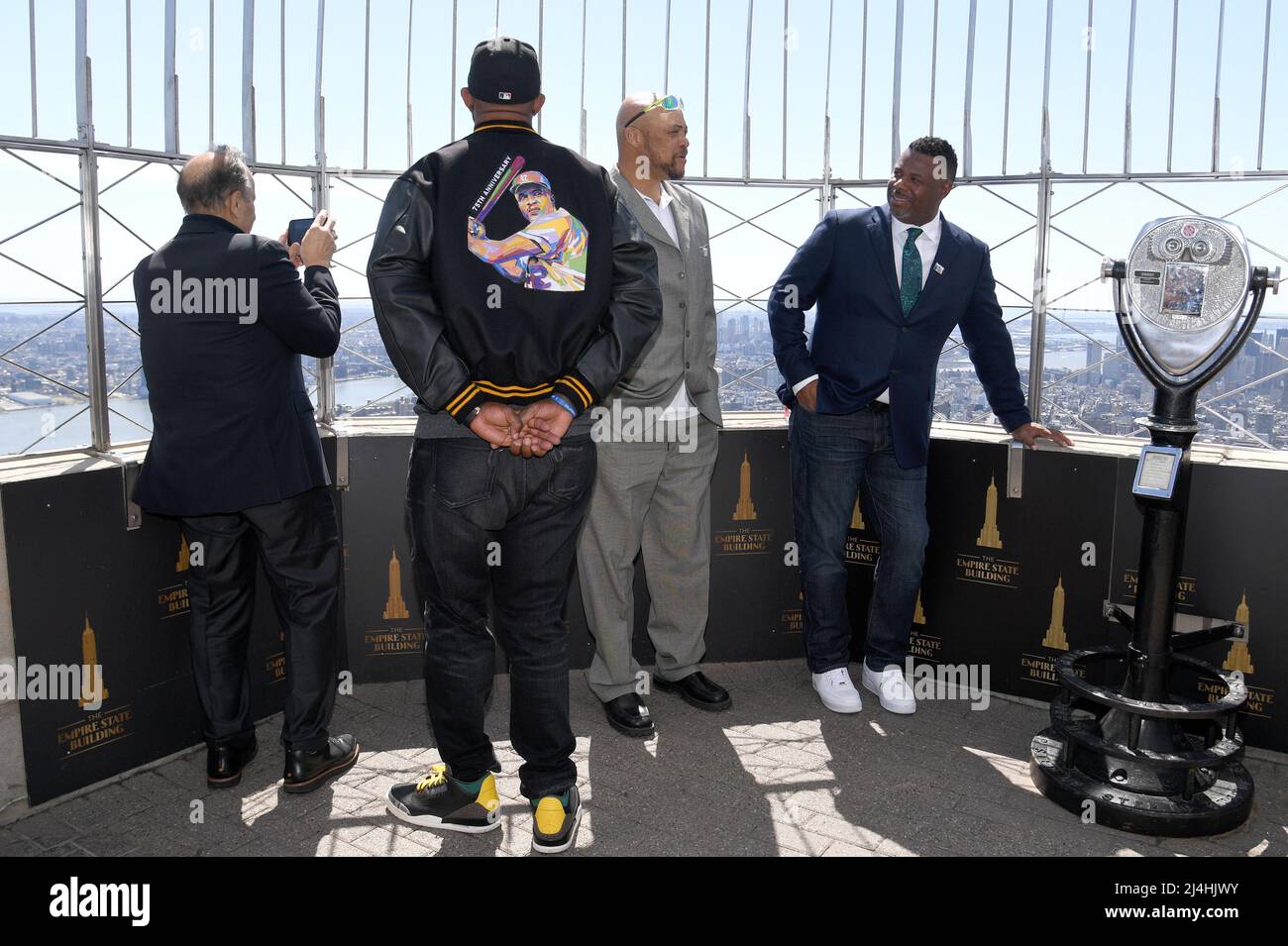 April 15, 22, 2022. Ken Griffey Jr attend Jackie Robinson Day 2022 a  Tribute around MLB on 75th anniversary of Robinson's debut in Time Square  in New York April 15, 2022 Credit; RW/MediaPunch Stock Photo - Alamy