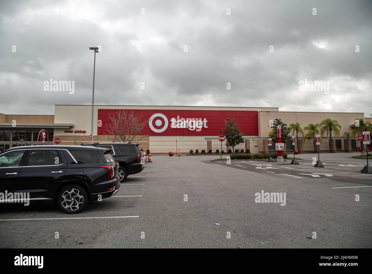 Super Target store / superstore / hypermarket in Virginia Gateway Shopping  Center, Gainesville, Virginia, USA Stock Photo - Alamy