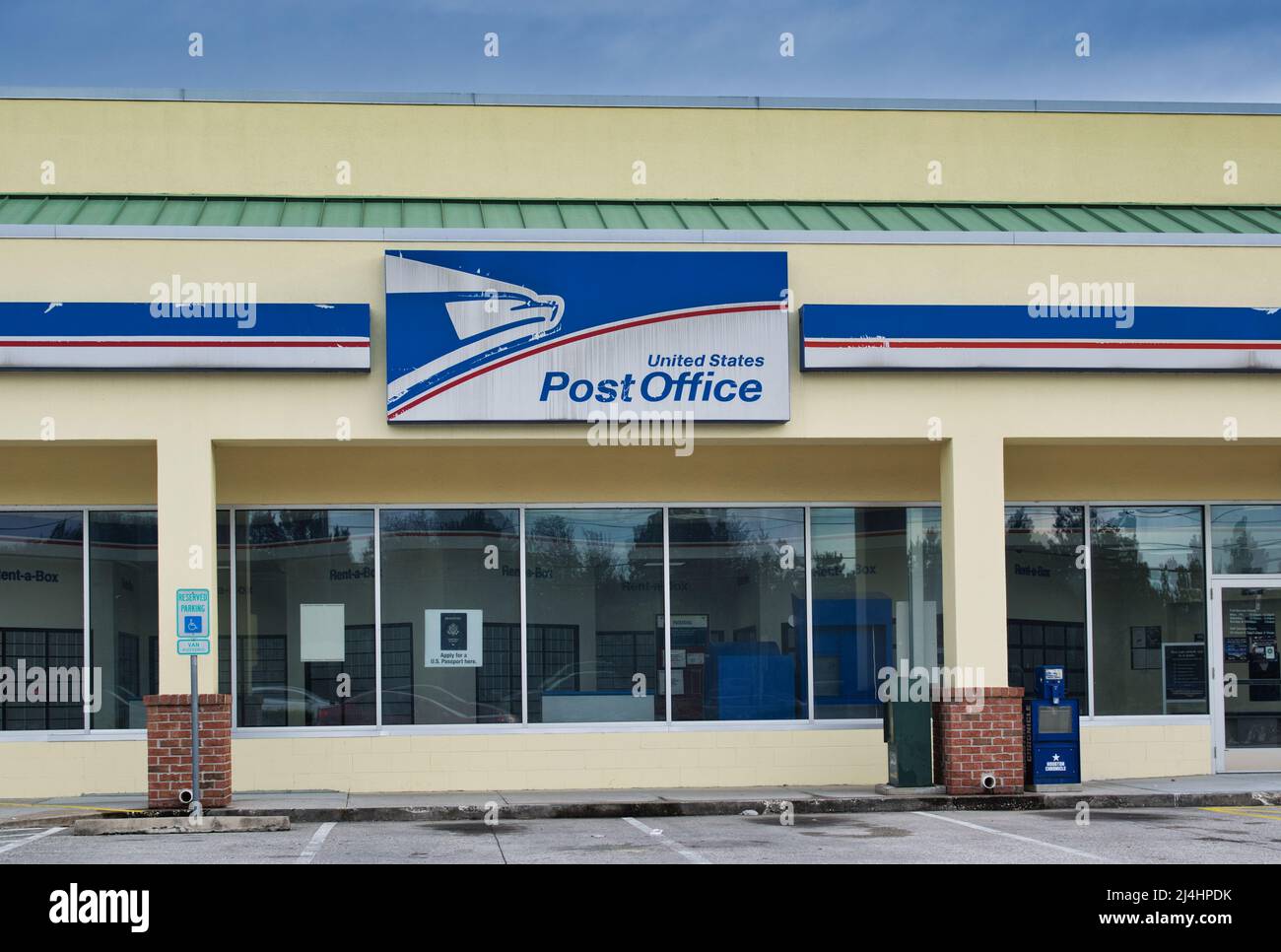Overland shipping hires stock photography and images Alamy