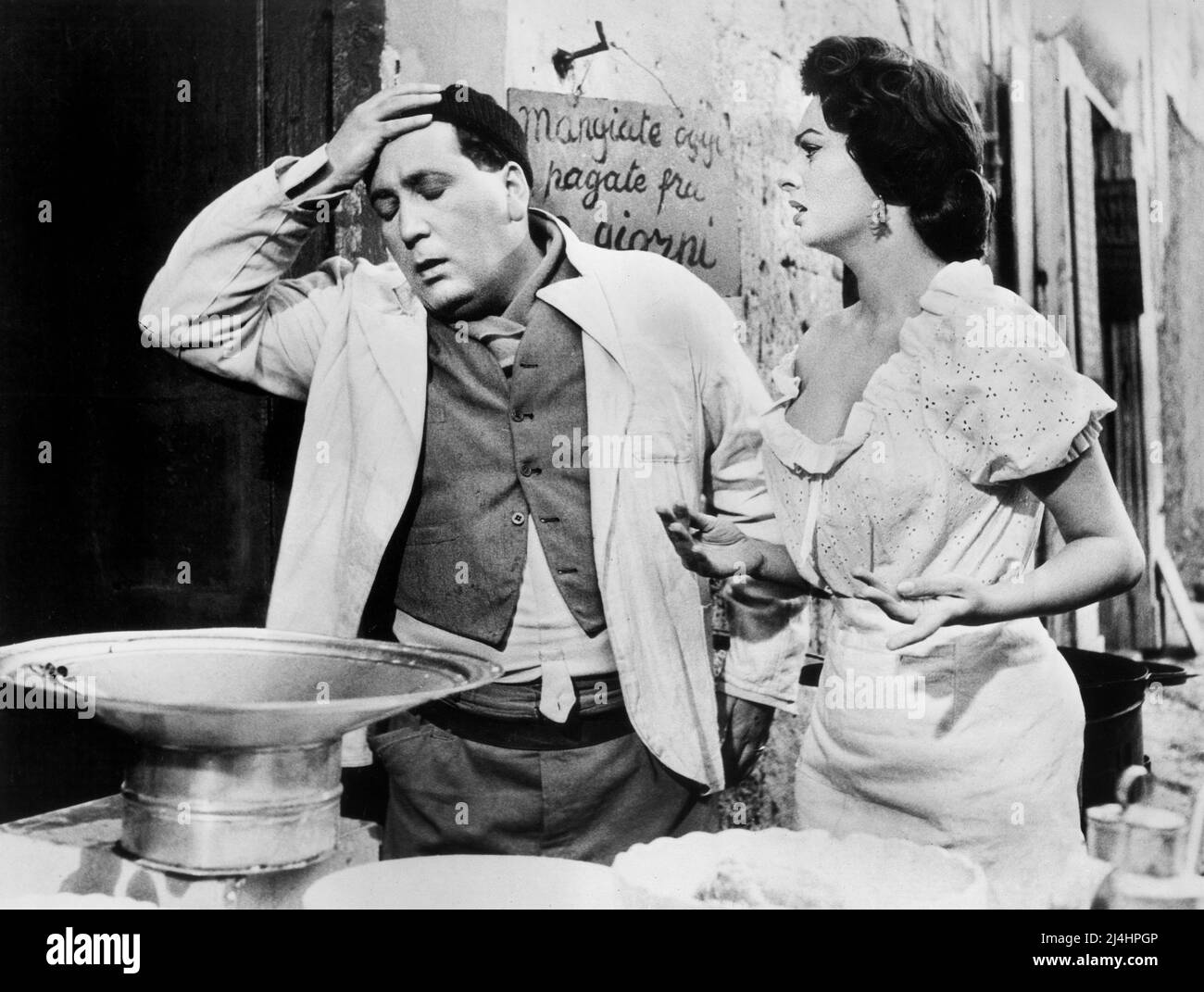 Gold of naples loro di napoli hires stock photography and images Alamy