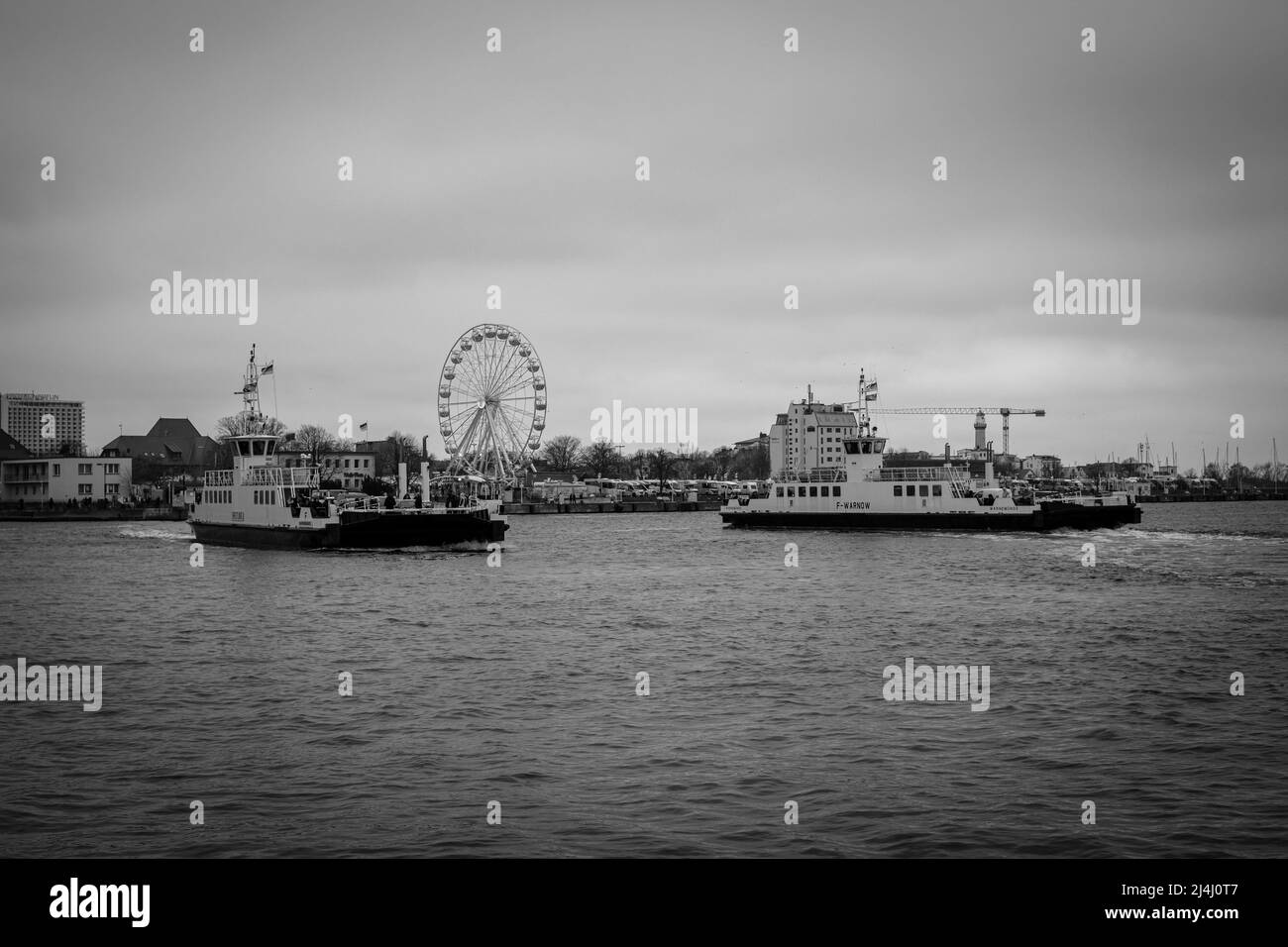 Ferryboat ferry boat ferries Black and White Stock Photos & Images - Alamy