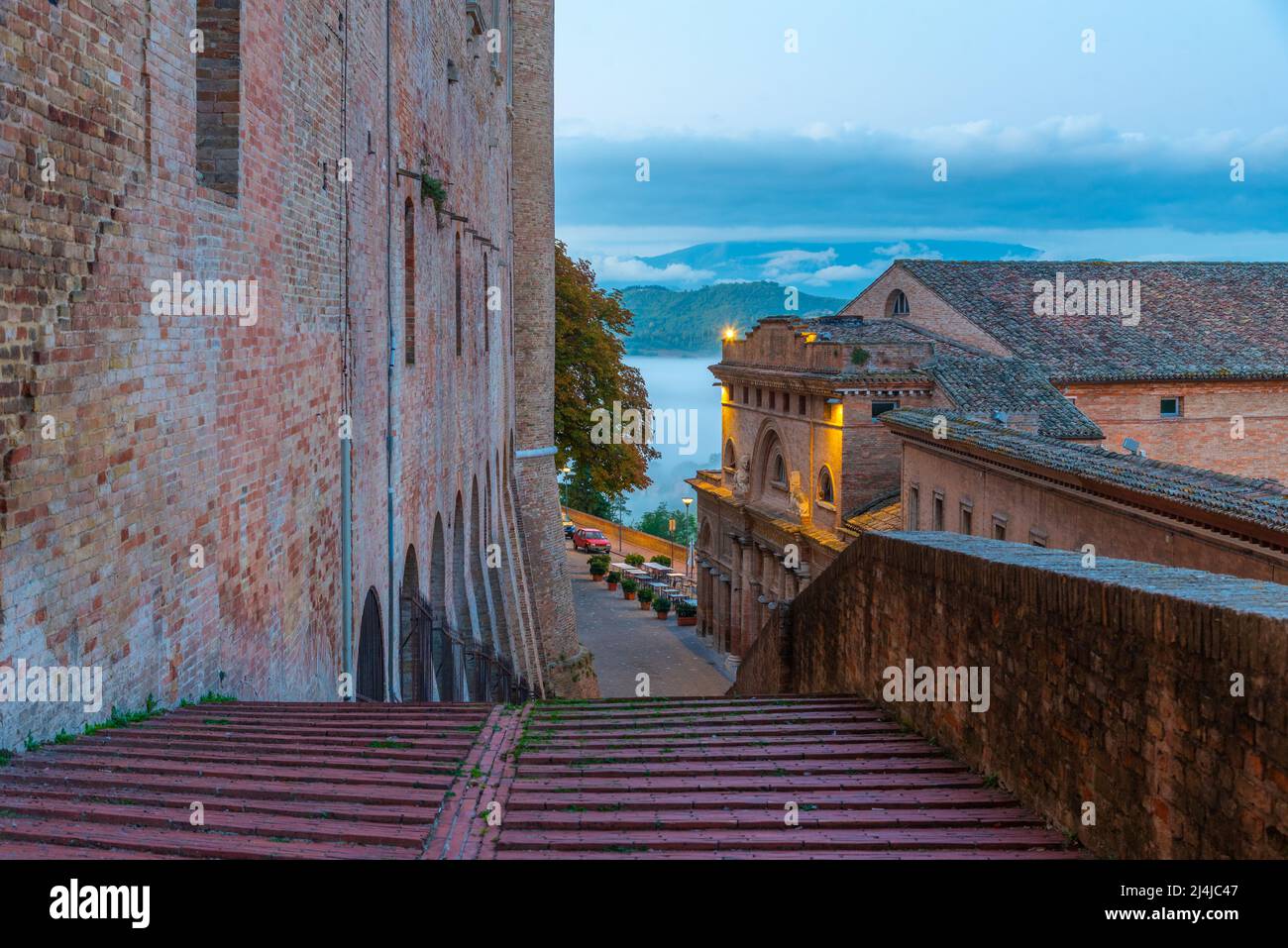 Urbino urban skyline panorama hi-res stock photography and images - Alamy