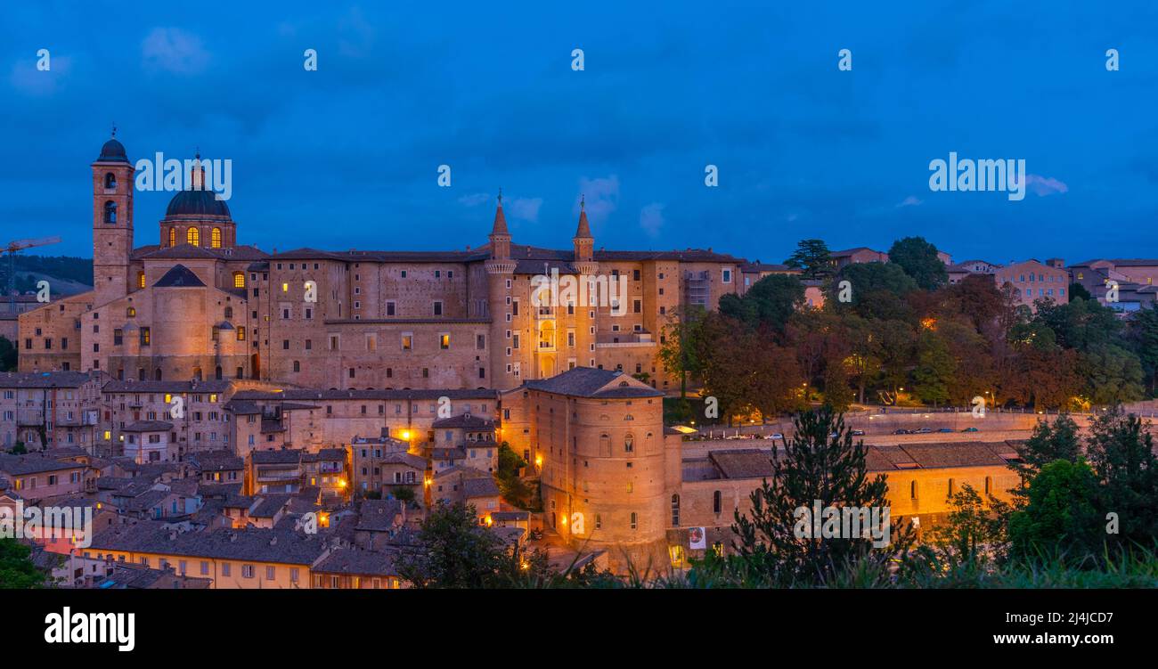 View urbino sunset marche hi-res stock photography and images - Alamy
