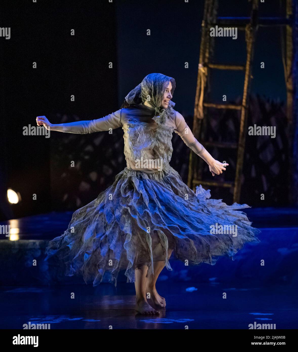 Sadler’s Wells, London, UK. 15 April 2022. balletLORENT The Lost Happy Endings dress rehearsal at Sadler’s Wells, the production running 15-16 April. It features 18 famous fairy-tale characters including Snow White, Pinocchio, Cinderella and Goldilocks, taking audiences deep into the forest to meet Jub, a fearless girl with six fingers on each hand, who has been tasked with guarding all the happy endings. Credit: Malcolm Park/Alamy Stock Photo