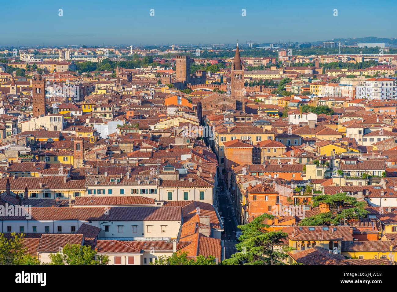 aerial view of Verona from the castel san pietro Stock Photo - Alamy