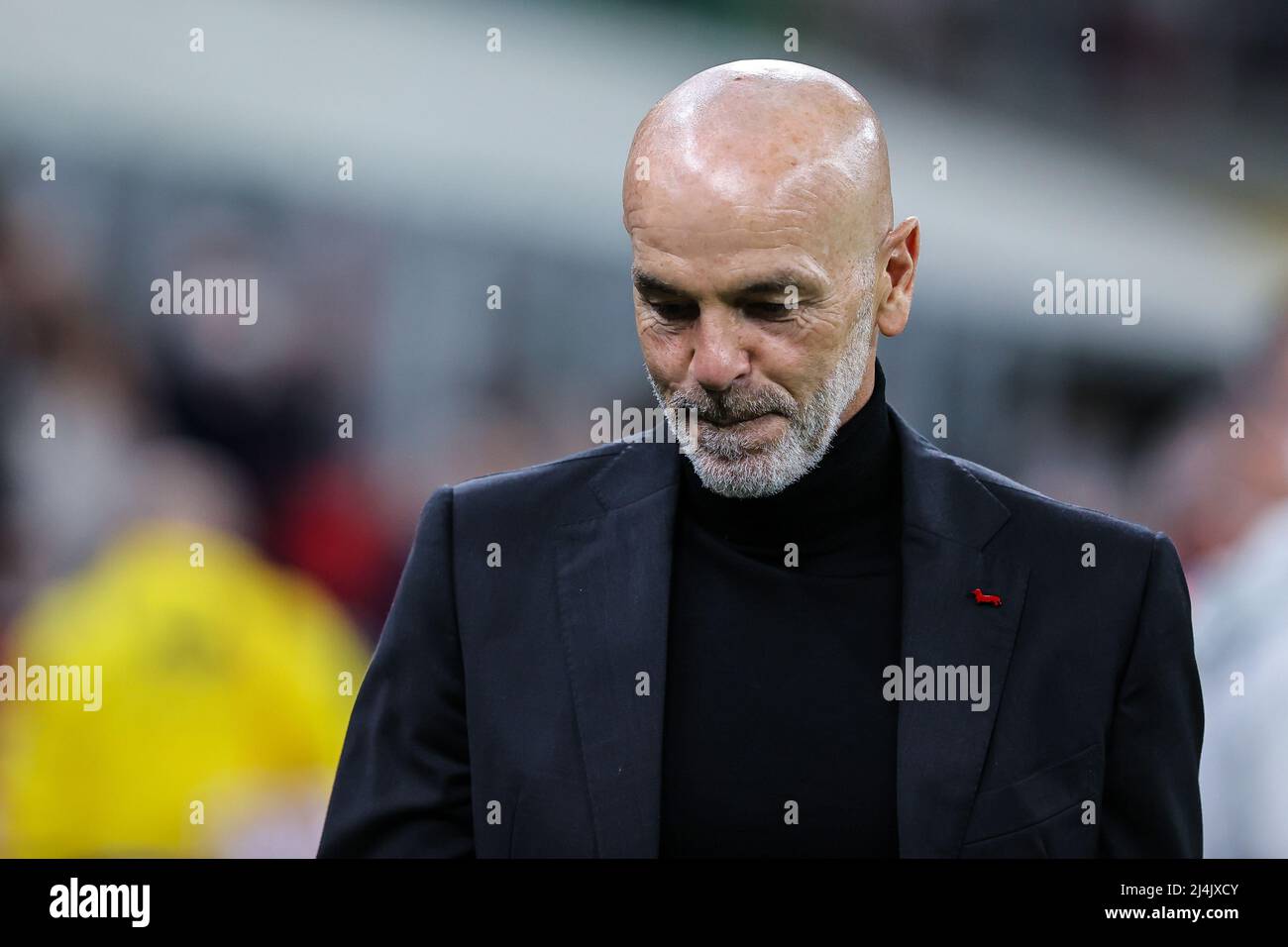 Stefano Pioli Head Coach of AC Milan during the Serie A 2021/22 football  match between AC Milan and Genoa CFC at Giuseppe Meazza Stadium, Milan,  Italy on April 15, 2022 (Photo by
