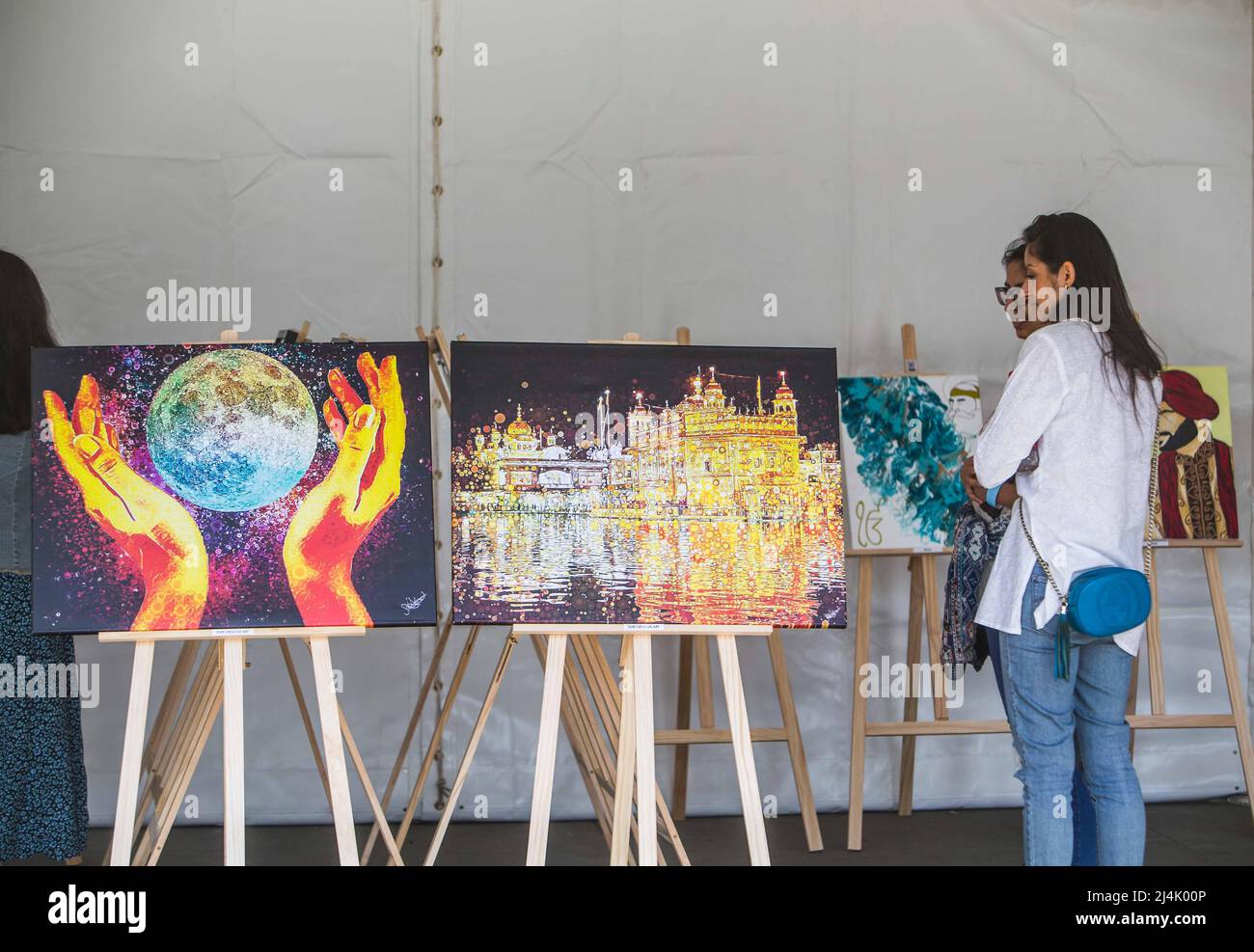 London UK 16 April 2022  Sikh arti exhibition as part of Baisakhi celebartiuons in London Trafalgar Square. Also called Baisakhi, is the festival which celebrates the founding of the Sikh community, the Khalsa, in 1699.Paul Quezada-Neiman/Alamy Live News Stock Photo