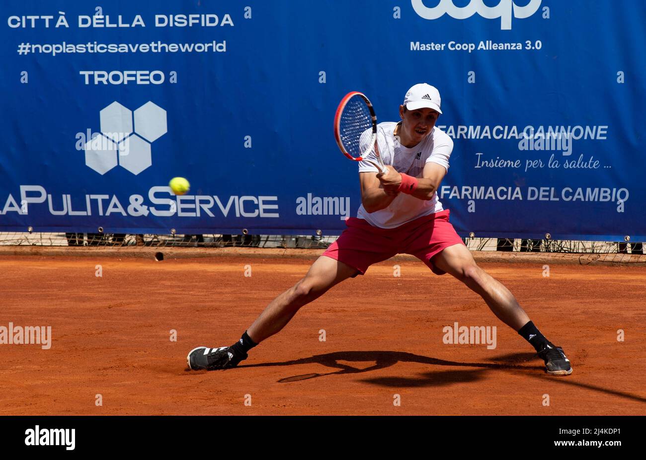 Barletta, Italy, 15th  April 2022 Alexander Shevchenko during Open Città della Disfida ATP Challenge Tour   Credit:  Gaetano Piazzolla Stock Photo