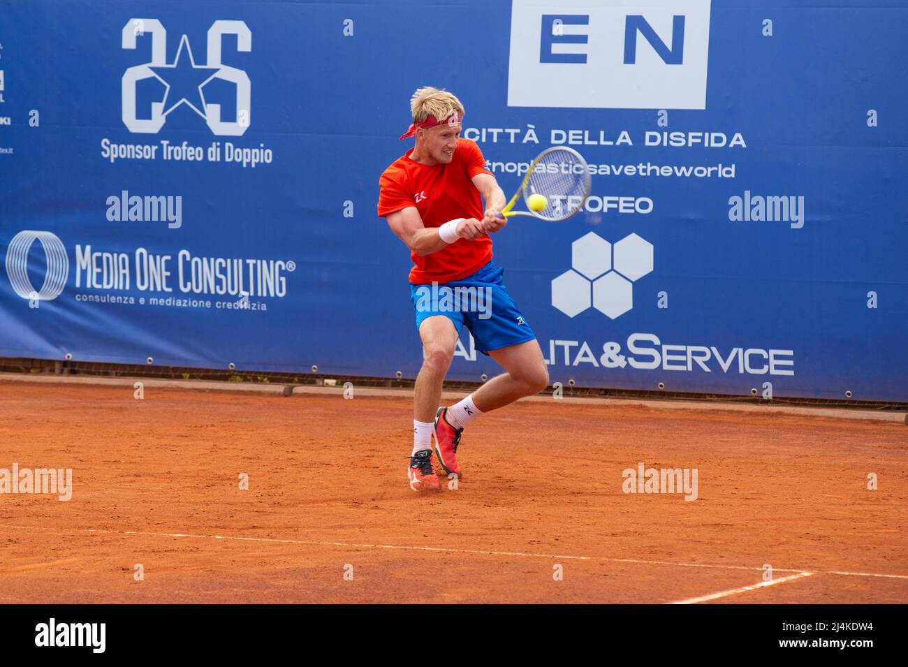 Barletta, Italy, 16th  April, 2022 Zedenek Kolar during Open Città della Disfida ATP Challenge Tour   Credit:  Gaetano Piazzolla Stock Photo