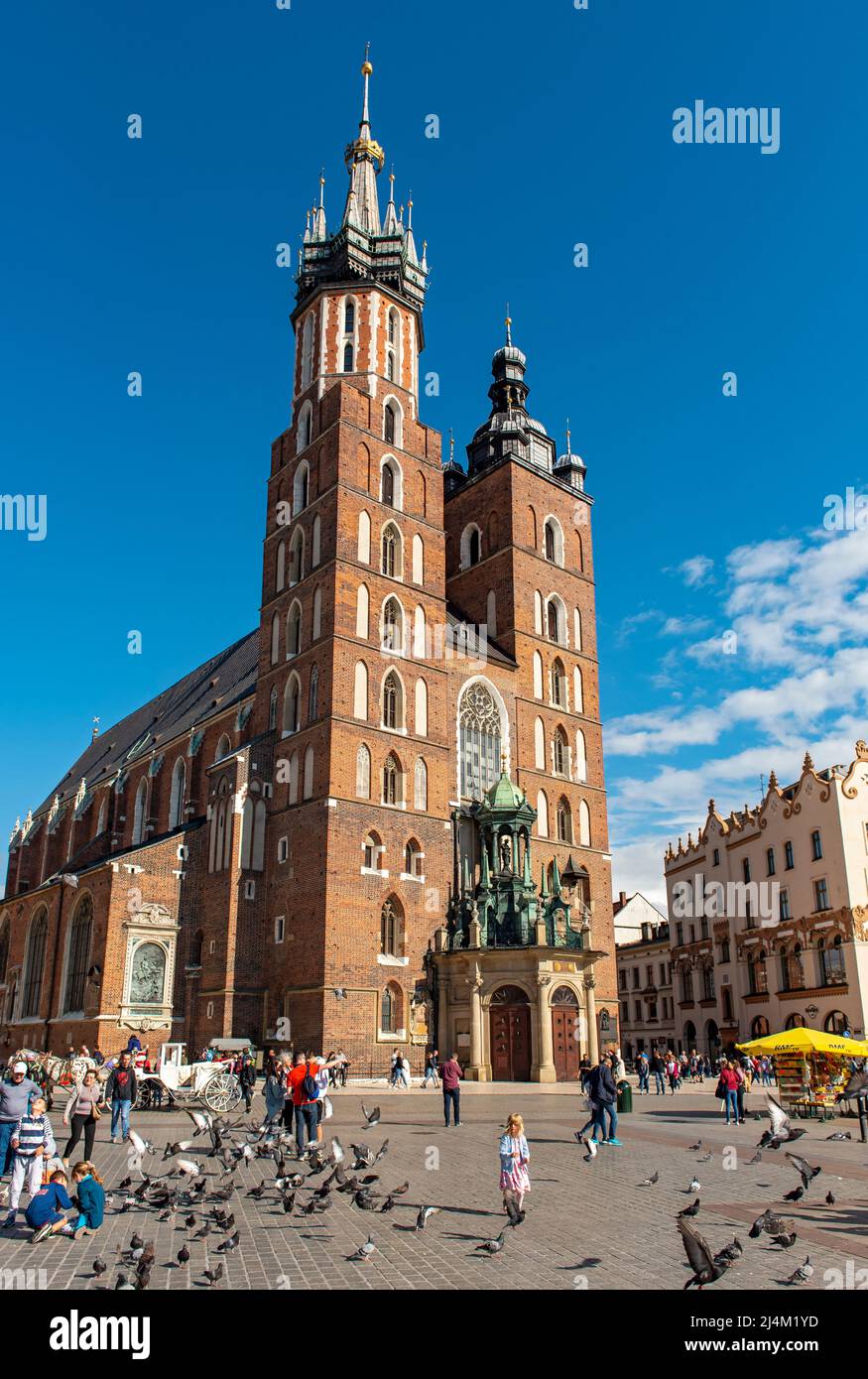 St. Mary's Basilica (Kosciol Mariacki), Main Square, Rynek Glowny, Krakow, Poland Stock Photo