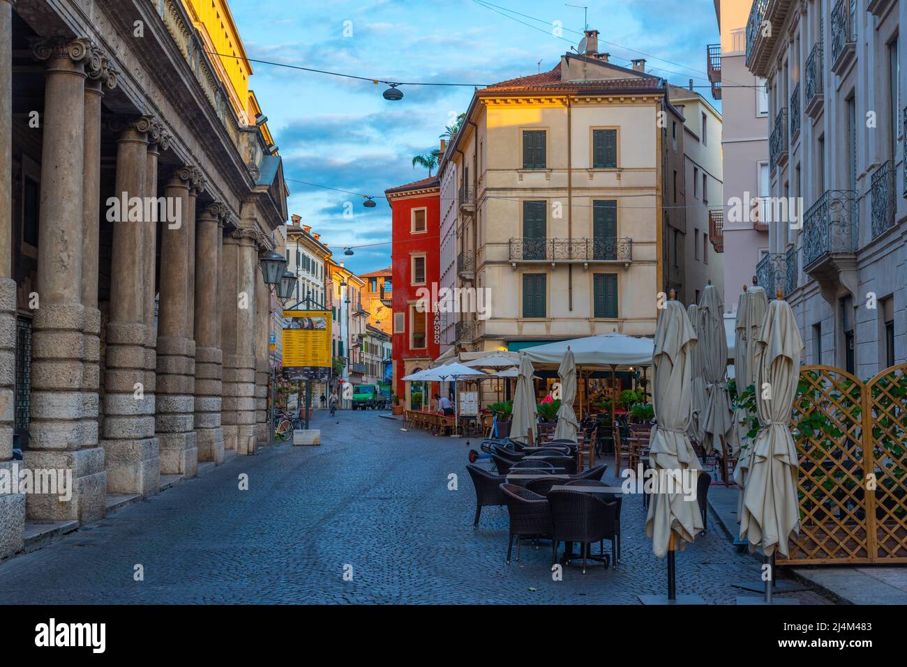 Old houses in the center of verona hi-res stock photography and images ...
