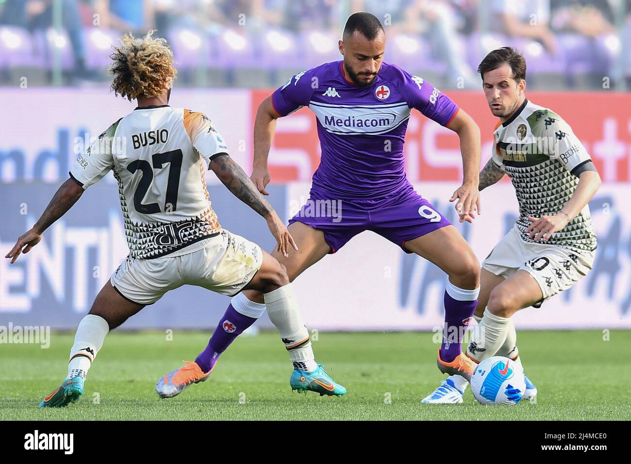 Florence, Italy. 16th Apr, 2022. Igor (Fiorentina) during ACF Fiorentina vs  Venezia FC, italian soccer Serie A match in Florence, Italy, April 16 2022  Credit: Independent Photo Agency/Alamy Live News Stock Photo - Alamy