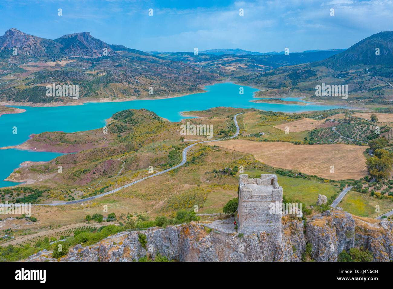 Panorama view of Spanish town Zahara de la Sierra Stock Photo - Alamy