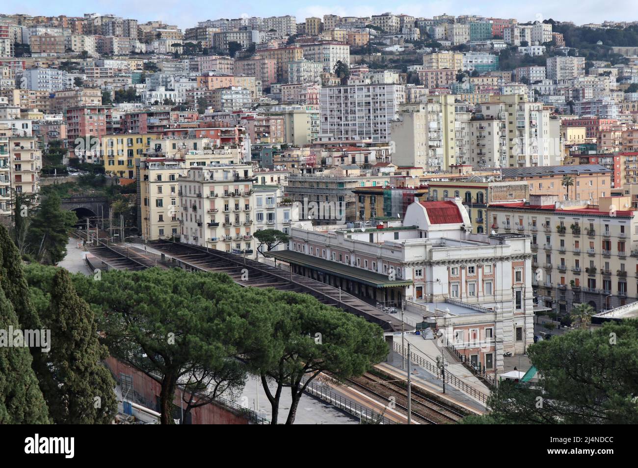 Napoli - Stazione di Mergellina dal Parco Vergiliano a Piedigrotta Stock Photo
