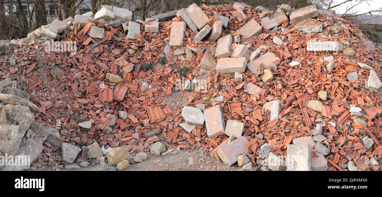 a big heap of rubble Stock Photo Alamy