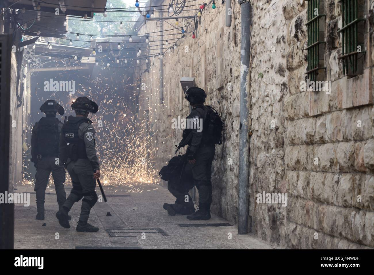 Jerusalem 2022 Clash Hi-res Stock Photography And Images - Alamy