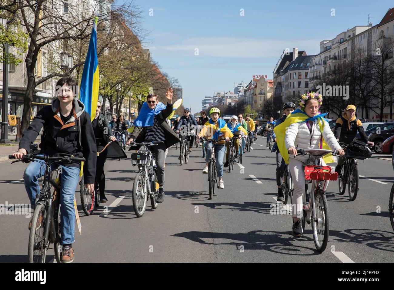 Berlin, Germany. 17th Apr, 2022. The Bicycle protest against Russia's war in Ukraine took place in Berlin on April 17, 2022. (Photo by Michael Kuenne/PRESSCOV/Sipa USA) Credit: Sipa USA/Alamy Live News Stock Photo