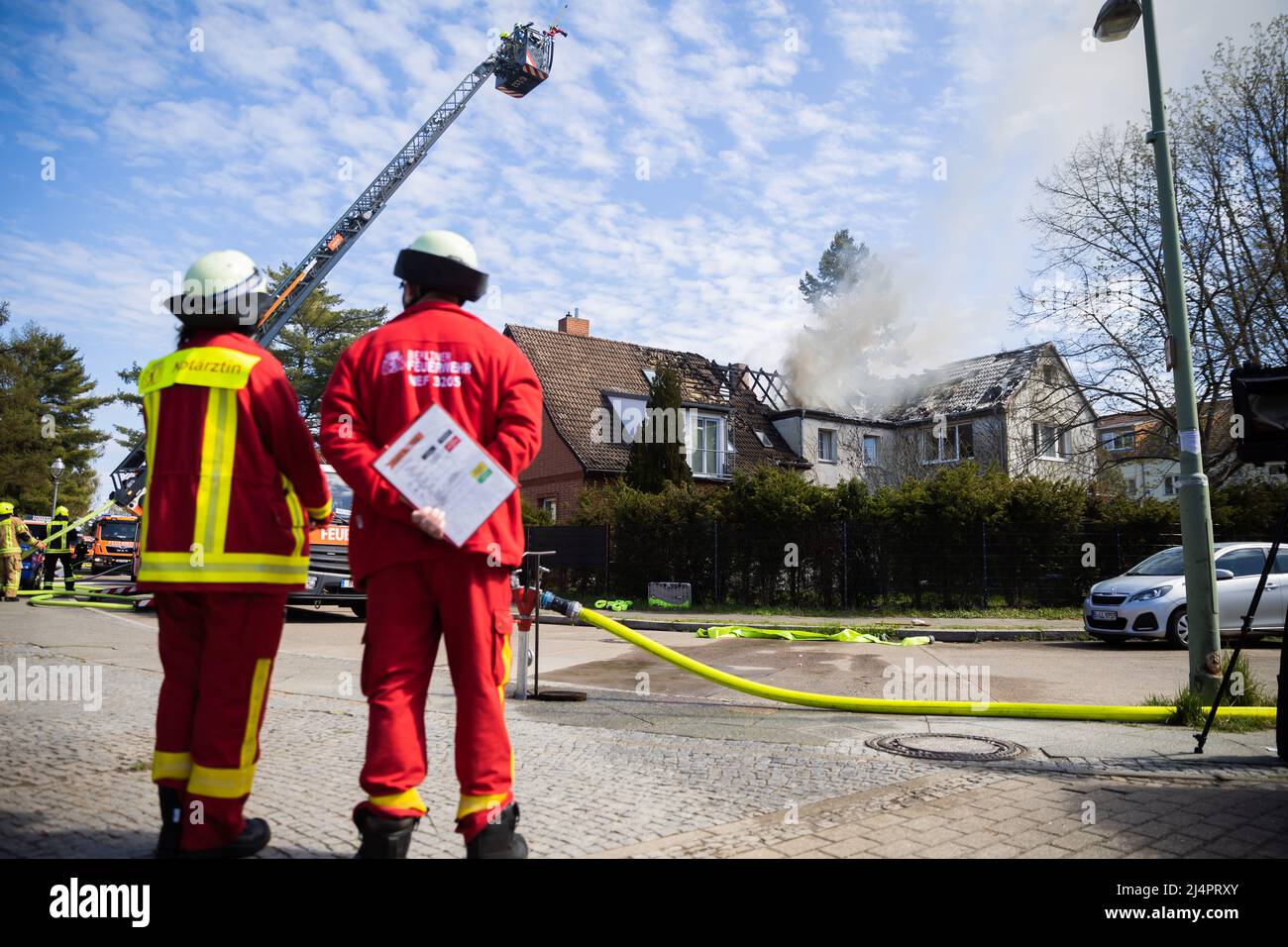 Berlin, Germany. 17th Apr, 2022. Fire department forces are on duty after a fire in the attic of a nursing home in Wilhelmstadt in the Spandau district of Berlin. Credit: Christoph Soeder/dpa/Alamy Live News Stock Photo