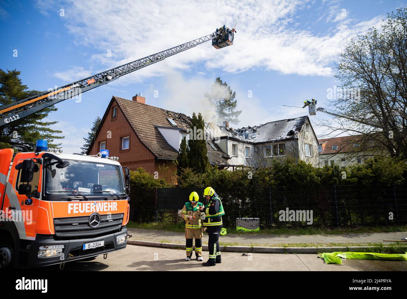 Berlin, Germany. 17th Apr, 2022. Fire department forces are on duty after a fire in the attic of a nursing home in Wilhelmstadt in the Spandau district of Berlin. Credit: Christoph Soeder/dpa/Alamy Live News Stock Photo