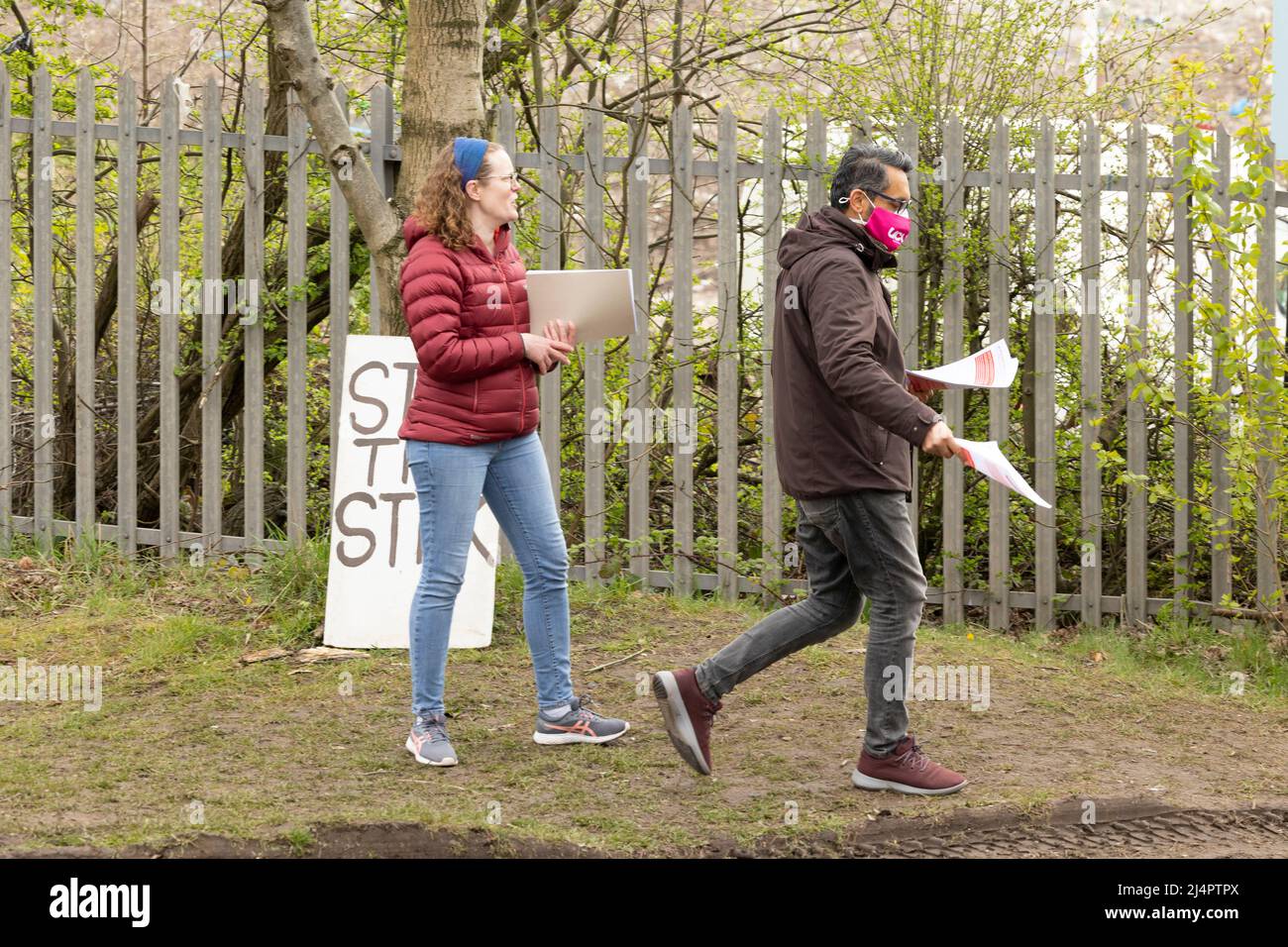 local protesters demonstrating outside of walleys quarry waste landfill