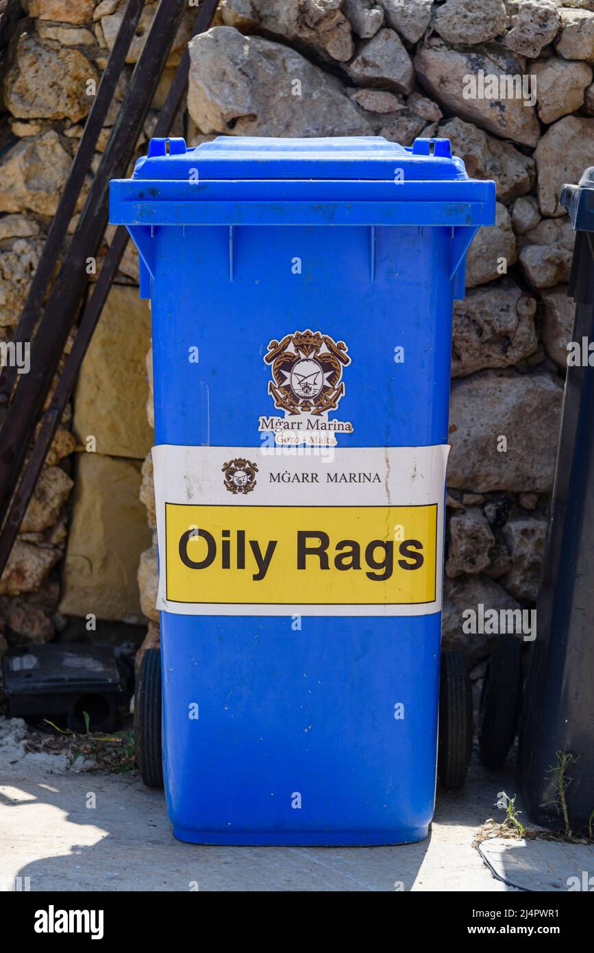 Oily Rag Disposal Hi res Stock Photography And Images Alamy oily-rag-disposal-hi-res-stock-photography-and-images-alamy