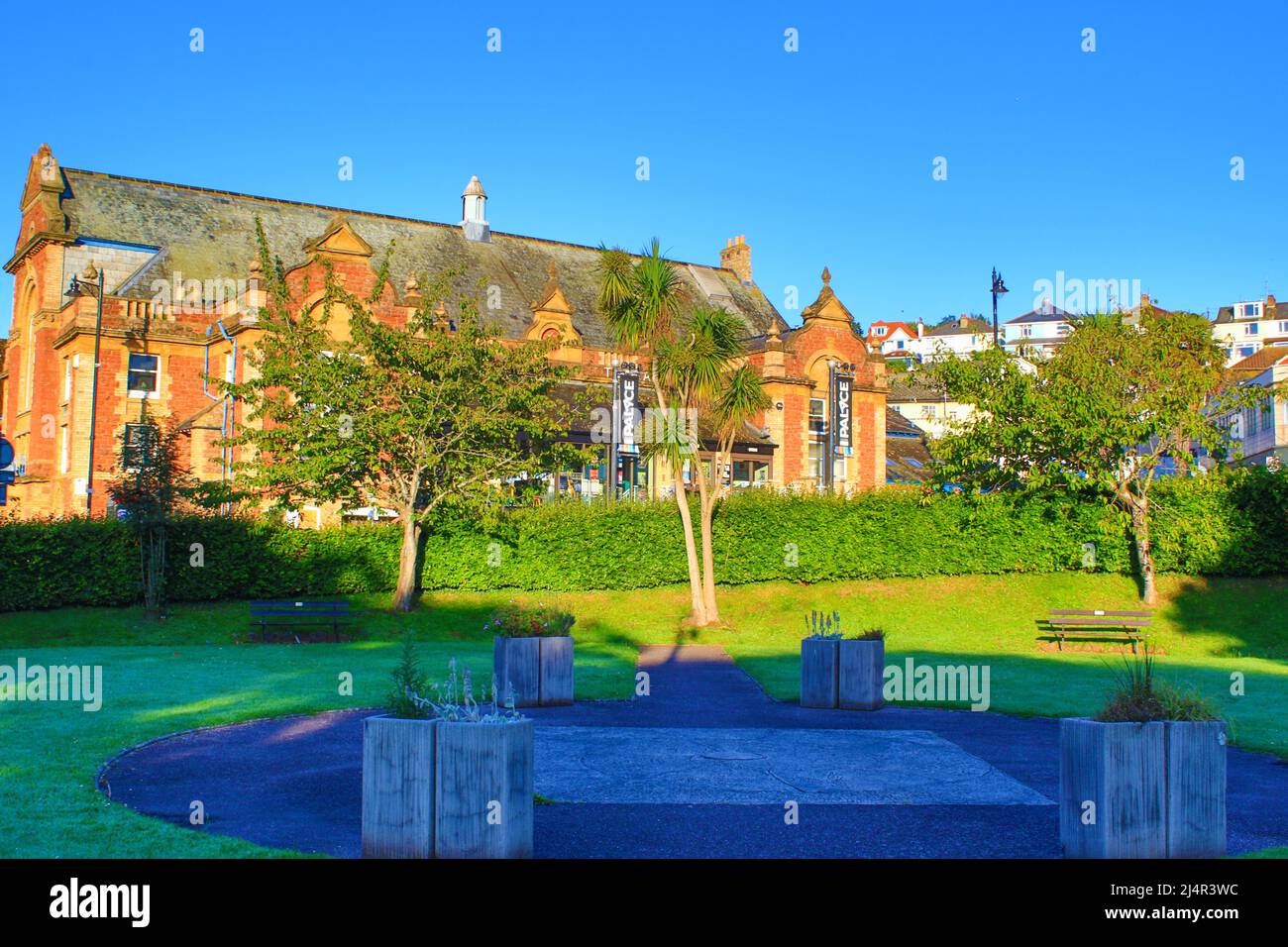 View of Palace Theatre building and Palace Avenue Park on morning