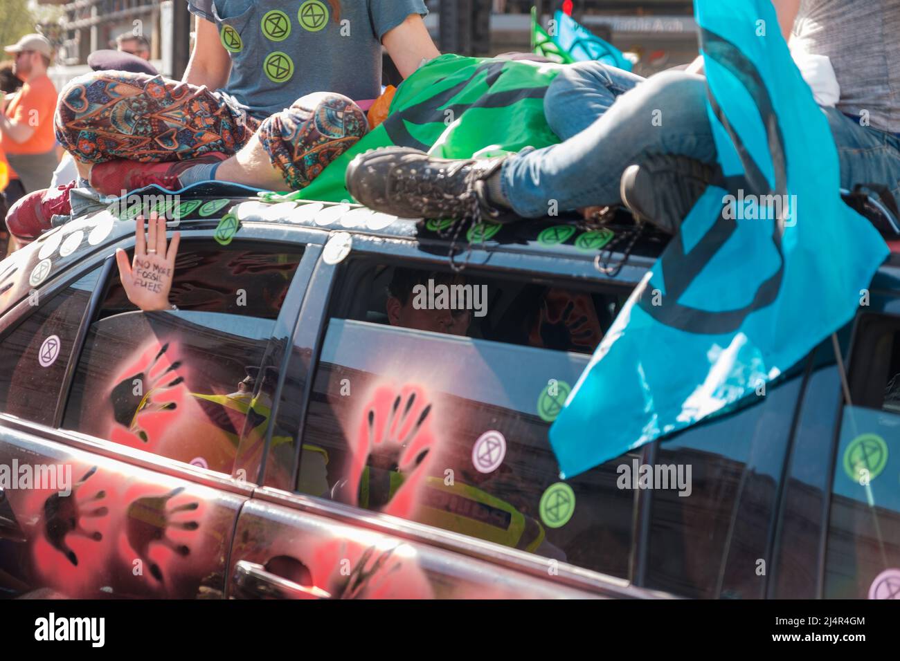 Extinction Rebellion blocked Marble Arch Junction and prolific Climate ...