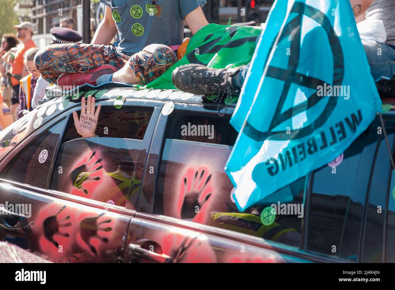 Extinction Rebellion blocked Marble Arch Junction and prolific Climate ...