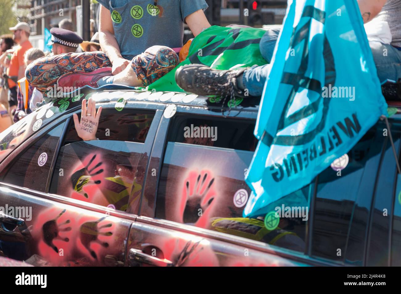Extinction Rebellion blocked Marble Arch Junction and prolific Climate ...