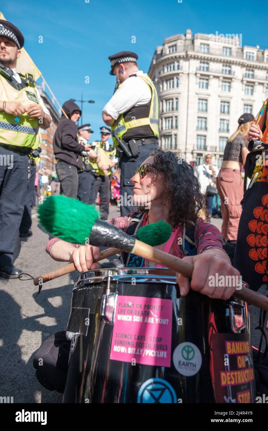 Extinction Rebellion blocked Marble Arch Junction and prolific Climate ...