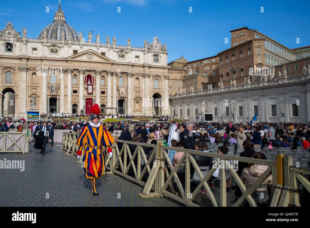Rome, Italy. 17th Apr, 2022. Pope Francis presided and the Mass of Easter Day in St. Peter's Square front of of thousands people. At the end of the Mass,