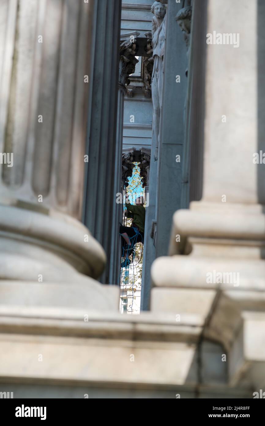 Extinction Rebellion blocked Marble Arch Junction and prolific Climate ...