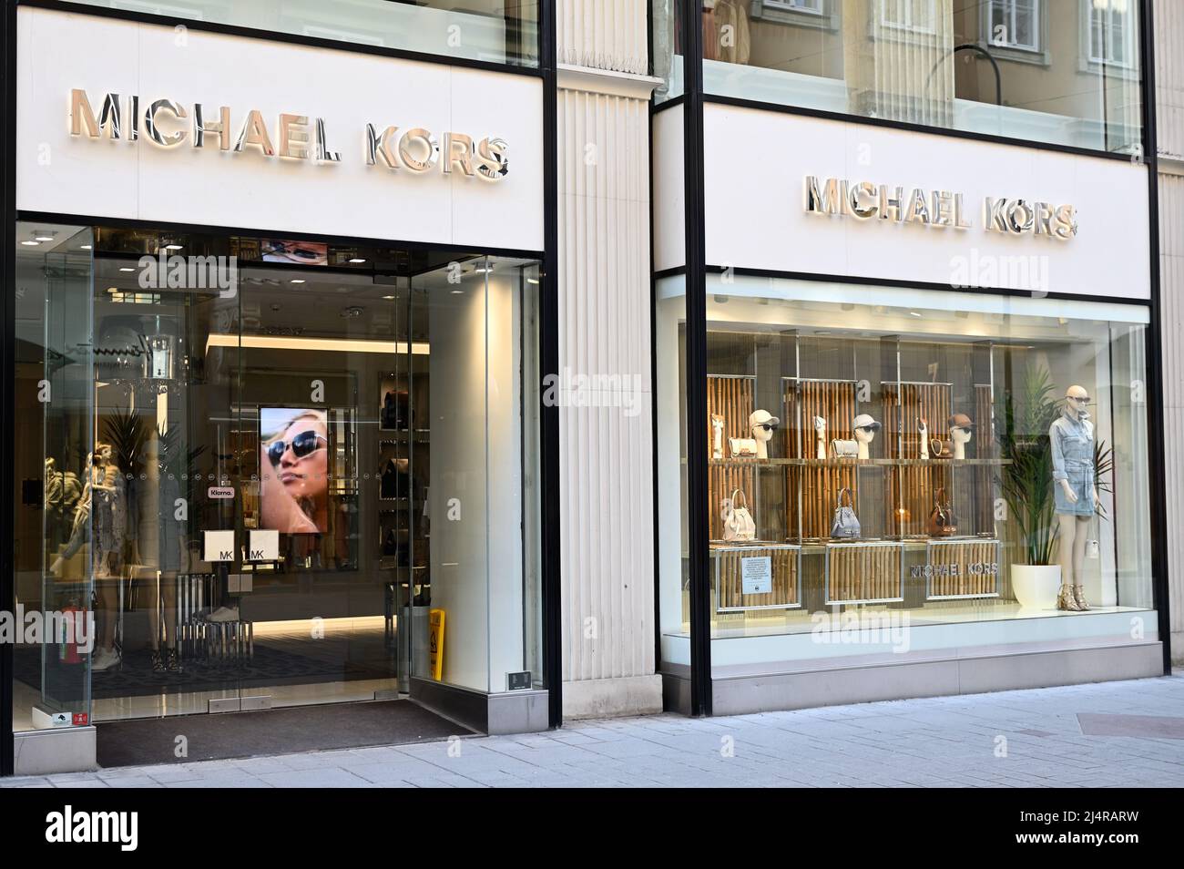 Michael kors boutique hi-res stock photography and images - Alamy