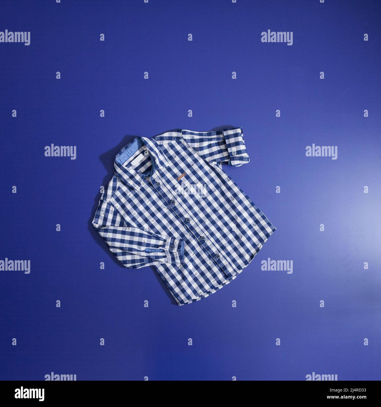 Long sleeve shirt hi-res stock photography and images - Alamy