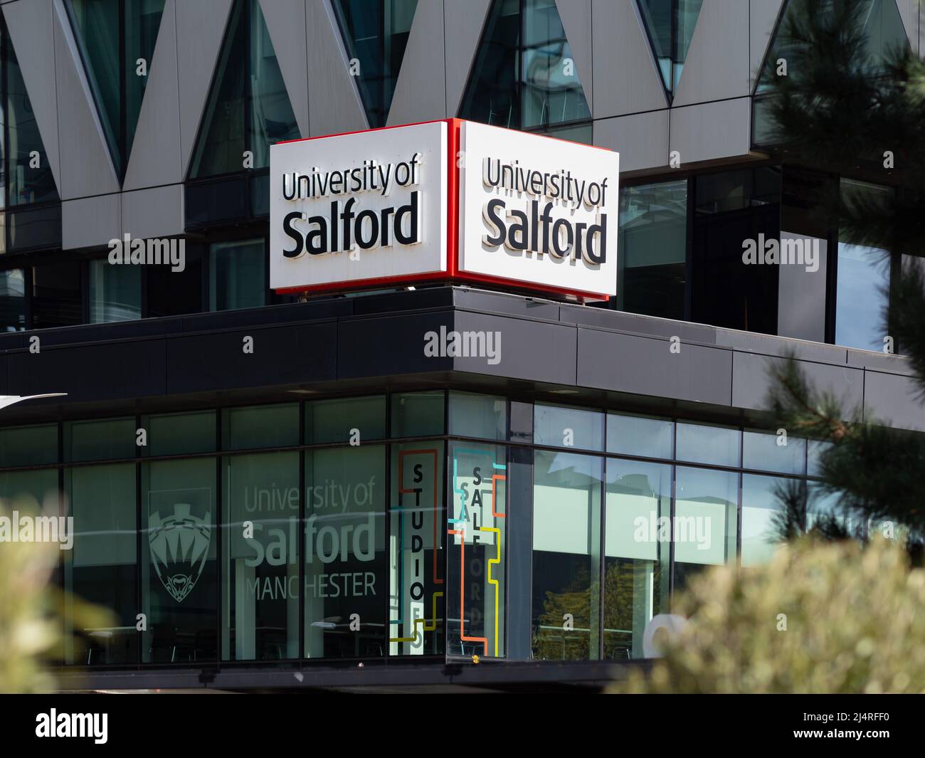 manchester-uk-april-09-2022-university-of-salford-campus-building