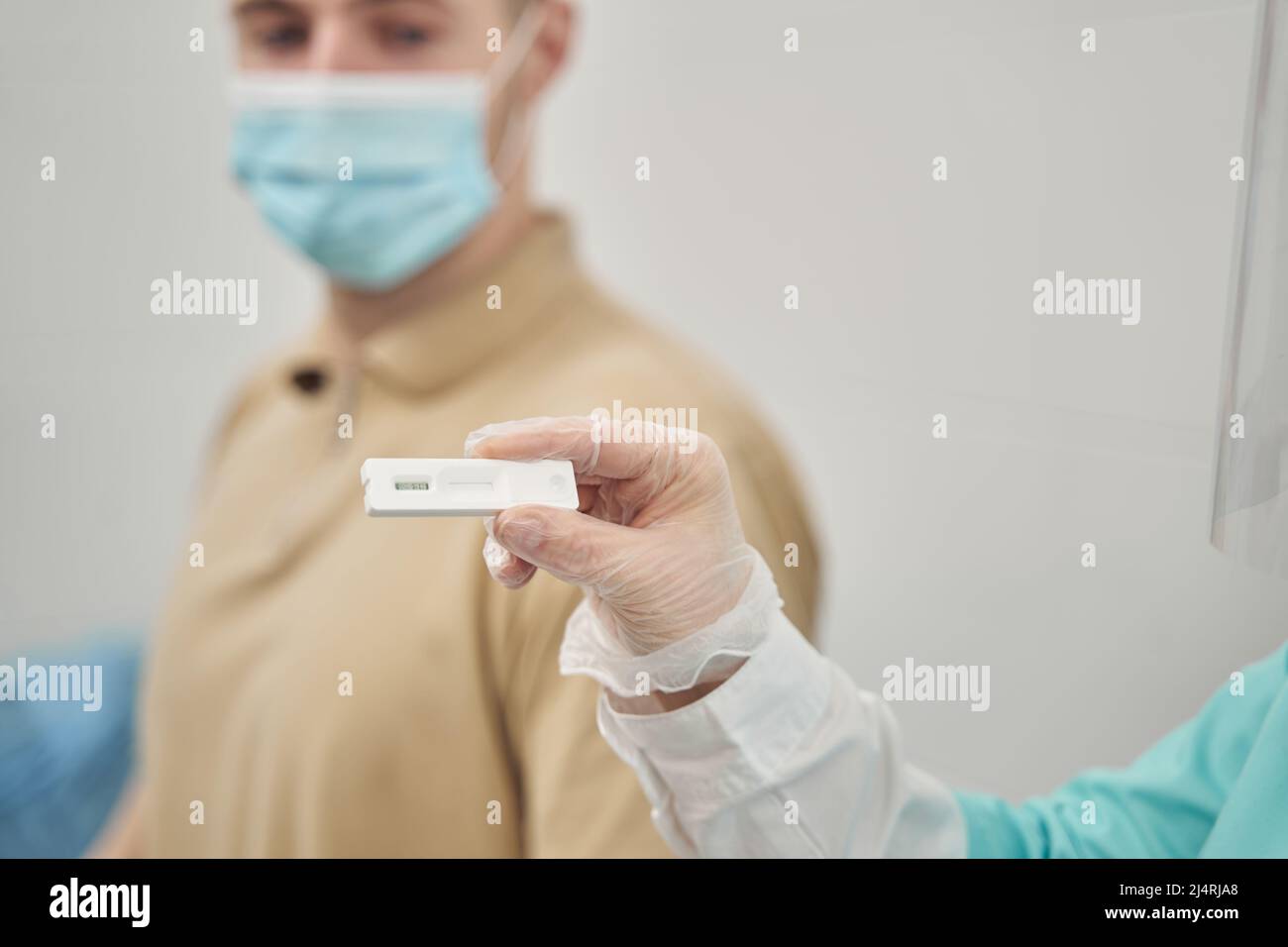 Testing Doctors Check Woman analysis doctor 35 hi-res stock photography and images - Alamy