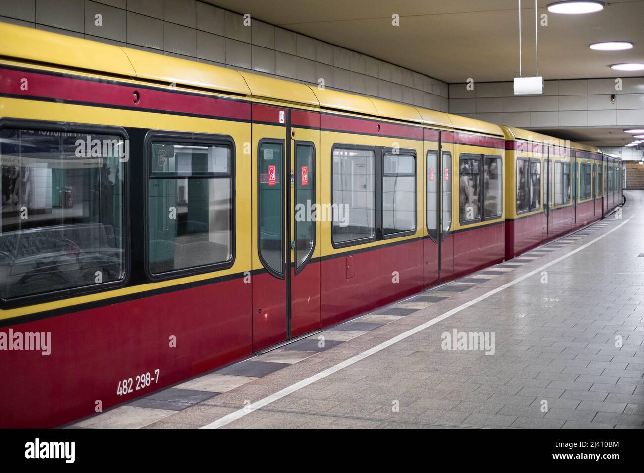 Berlin, Germany - April, 2022:  S-Bahn train  at at empty station (Anhalter Bahnhof) , Berlin Stock Photo