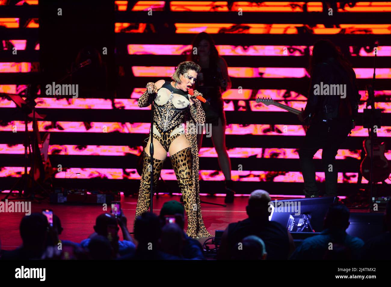 Hollywood, Florida, USA. 16th Apr, 2022. Alejandra Guzman performs onstage during The Perrisimas Tour at Hard Rock Live in the Seminole Hard Rock Hotel & Casino on April 16, 2022 in Hollywood, Florida. Credit: Mpi10/Media Punch/Alamy Live News Stock Photo