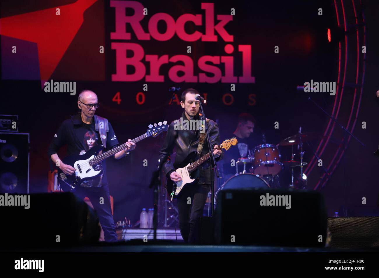 Sao Paulo, Sao Paulo, Brasil. 17th Apr, 2022. (INT) Music Festival: Show by  singer Beto Lee at Rock Brazil 40 Years. April 17, 2022, Sao Paulo, Brazil:  Show by singer Beto Lee