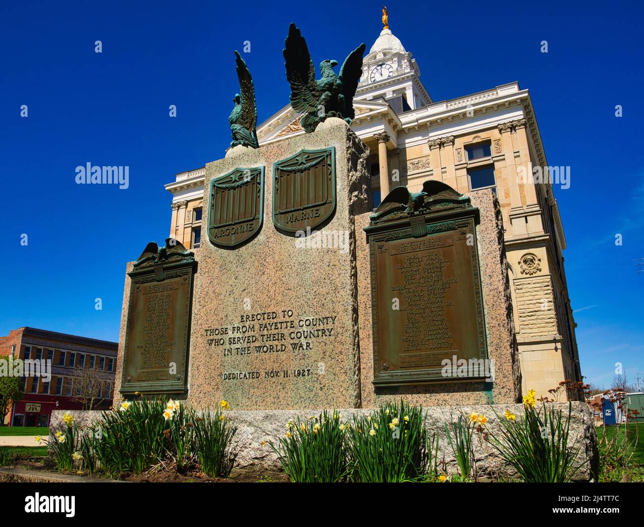 The veterans memorial of Fayette County in front of the courthouse