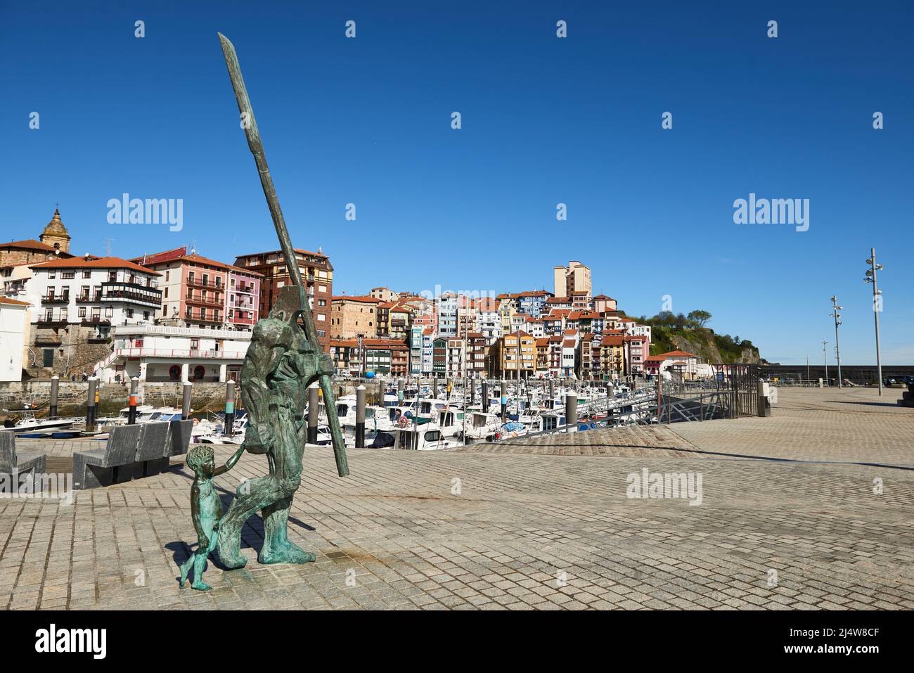 Monument to the fisherman and his son in the fishing village of Bermeo, Vizcaya province, Basque Country, Euskadi, Spain, Europe Stock Photo