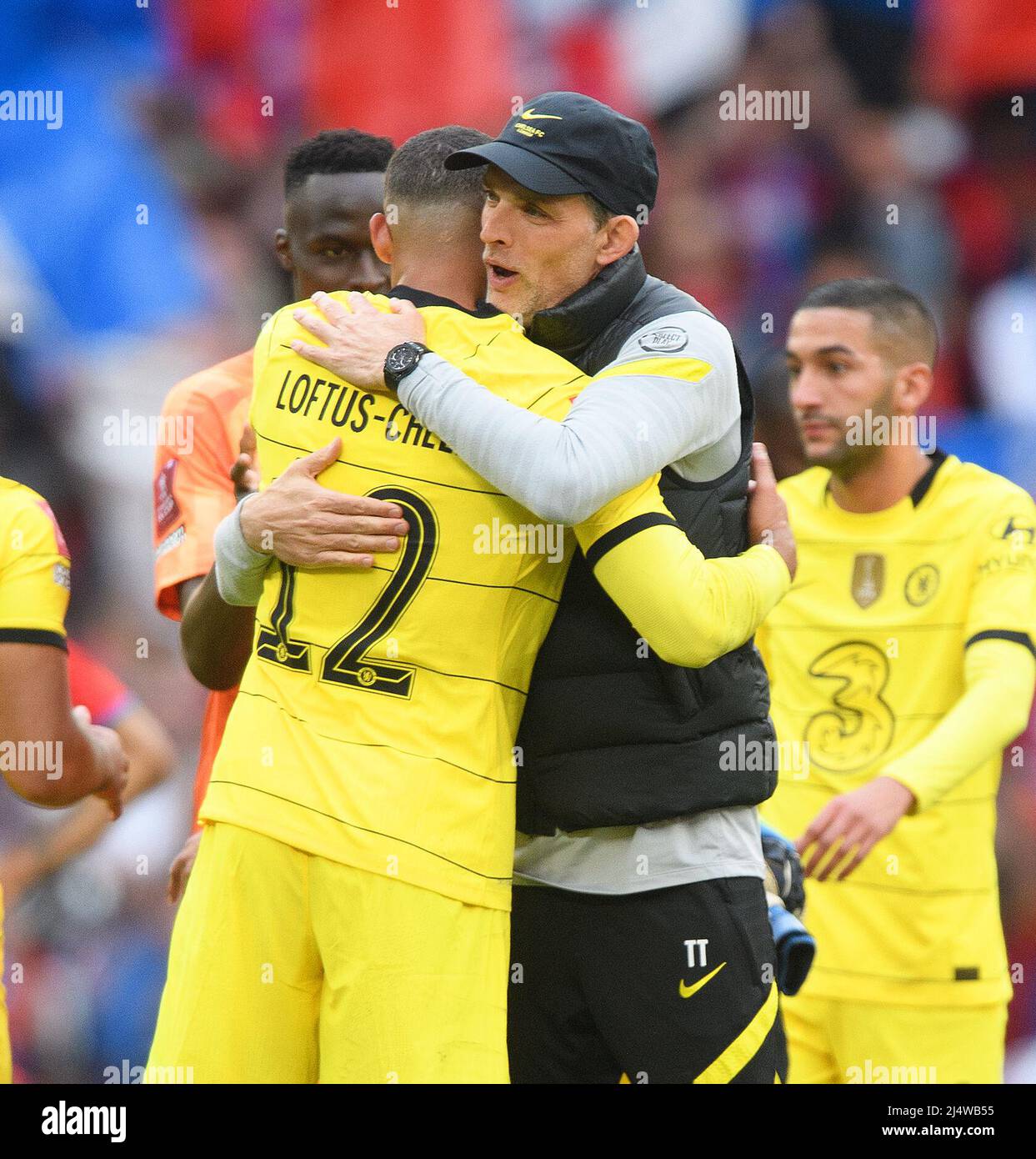 London, UK. 17th Apr, 2022. 17 April 2022 - Chelsea v Crystal Palace - Emirates FA Cup - Semi Final - Wembley Stadium Chelsea Manager Thomas Tuchel congratulates Ruben Loftus-Cheek after the FA Cup Semi-Final against Crystal Palace Picture Credit : Credit: Mark Pain/Alamy Live News Stock Photo