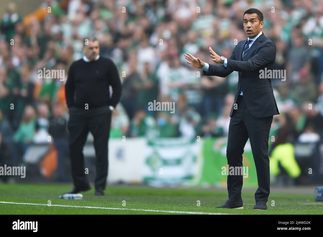 Glasgow, UK. 17th Apr, 2022. Rangers Manager Giovanni van Bronckhorst during the Scottish Cup match at Hampden Park, Glasgow. Picture credit should read: Neil Hanna/Sportimage Credit: Sportimage/Alamy Live News Stock Photo